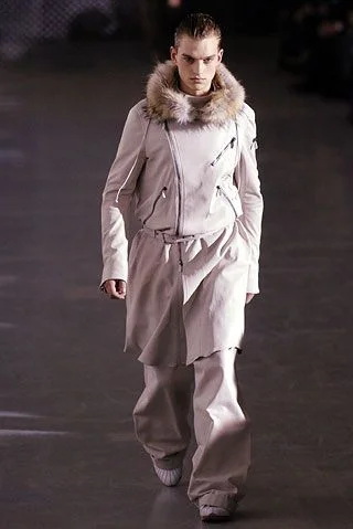 Look 3